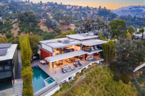 Hollywood Overlook by AvantStay Private Pool Hot Tub Panoramic Views
